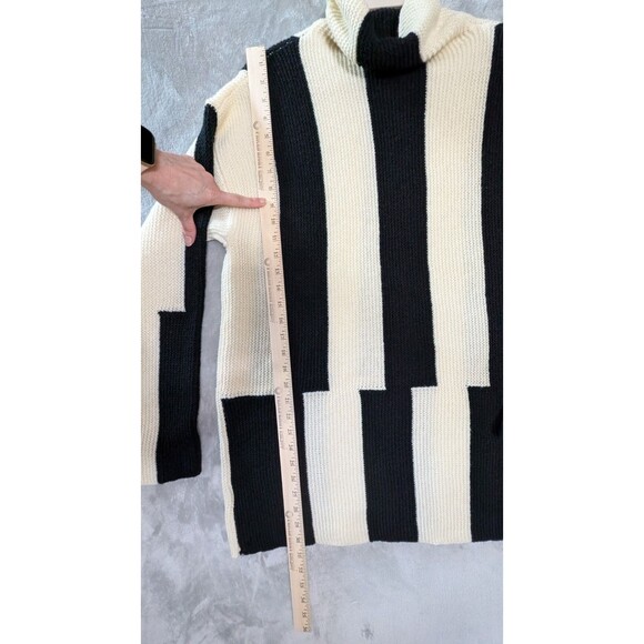 Women's Sweater Size XL Turtleneck Thick Knit Tan Black - Picture 4 of 10